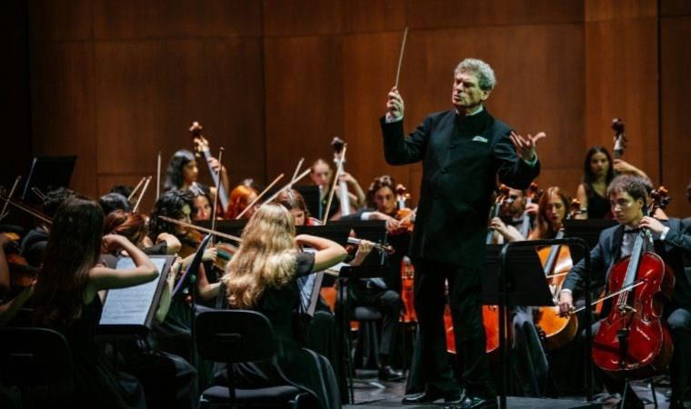 Türkiye Gençlik Filarmoni Orkestrası Hollanda, İtalya ve Almanya'da sahne alacak...