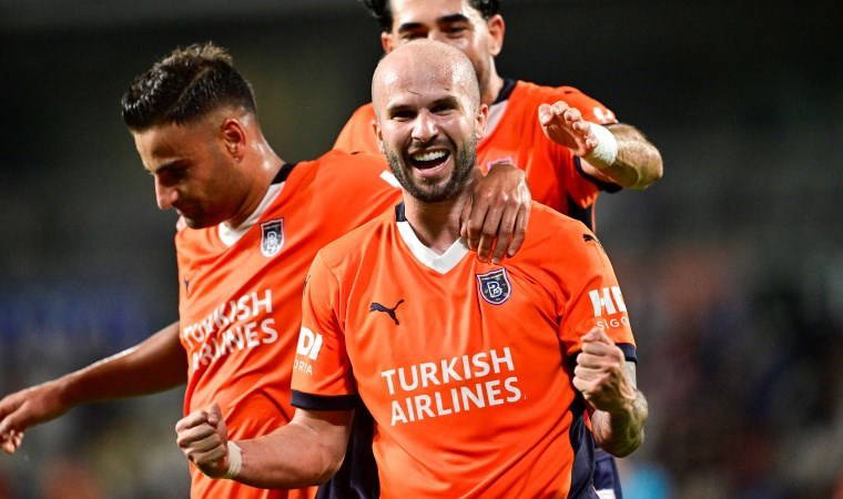 Başakşehir'den 6 gollü resital: Turun kapısını ardına kadar açtı!