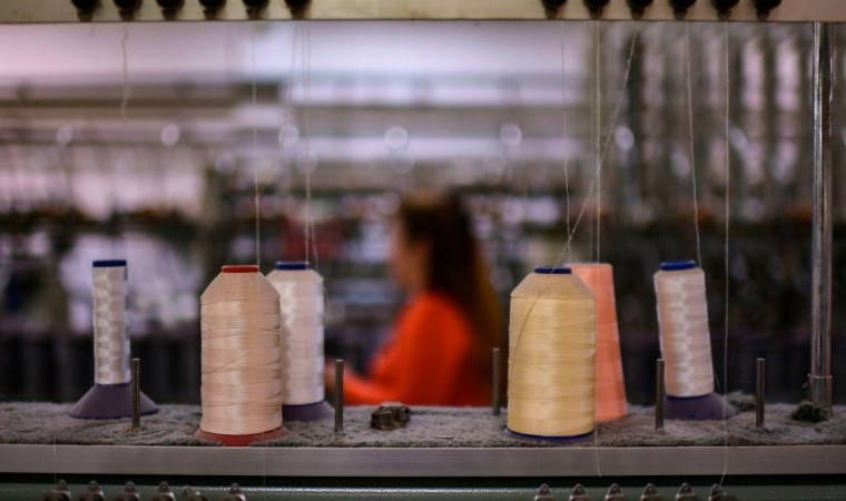 Yunanistan'da bazı şirketler altı gün çalışmaya geçiyor