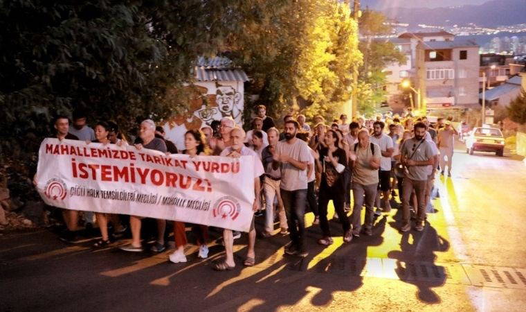 İzmir'de "Tarikatlara Karşı Aydınlanma Şenliği"