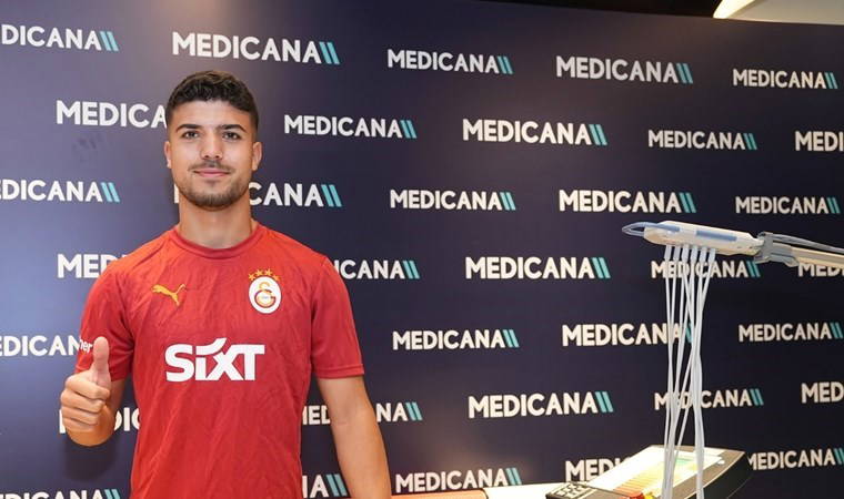 Galatasaray A Futbol Takımı oyuncuları, Medicana Ataköy Hastanesi’nde sağlık kontrolünden geçti