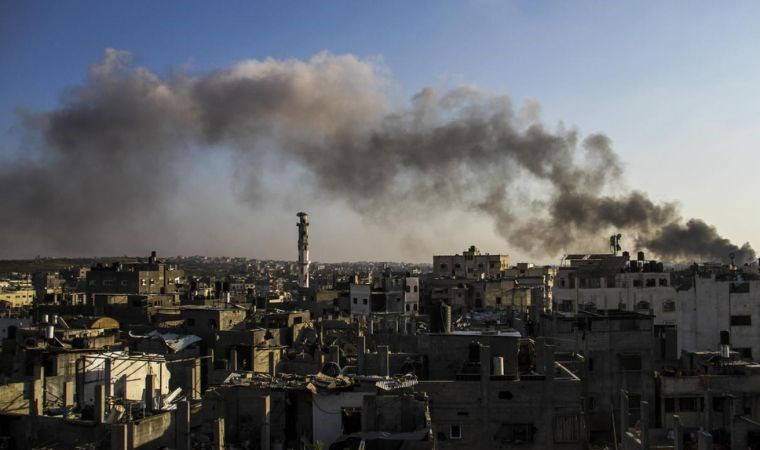 İsrail ordusu, Gazze'de emniyet aracını hedef alarak 6 polisi öldürdü