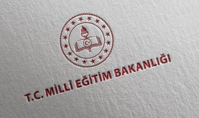 'MEB, kitapların gelirine göz dikti'