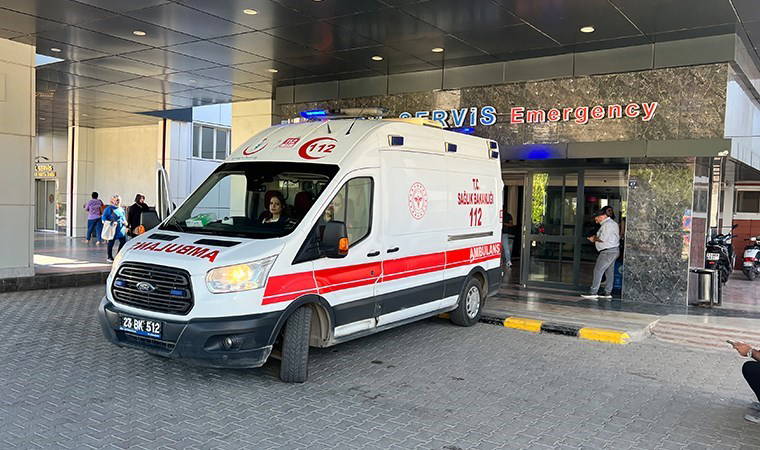 Elazığ'da aynı kavşakta yarım saat arayla iki kaza: 8 yaralı