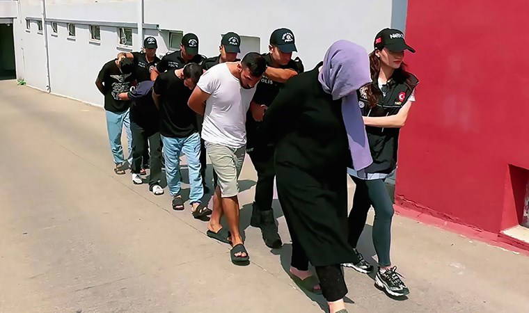Adana'da 'torbacı' operasyonunda 14 tutuklama