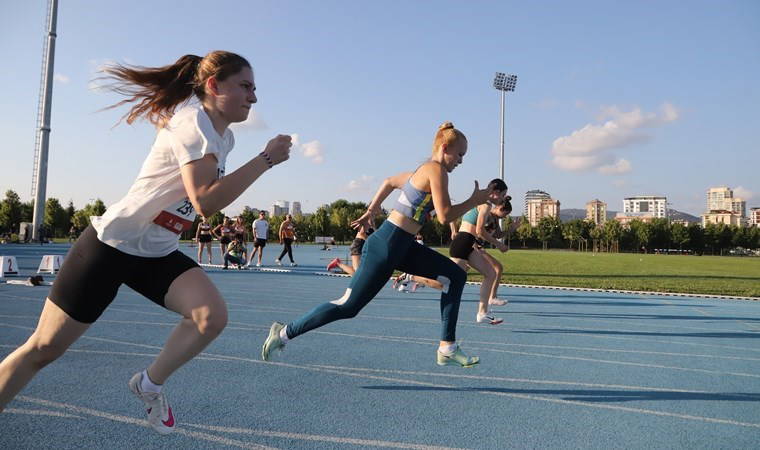 Yüzlerce kişi Yaz Atletizm Oyunları’nda yarıştı