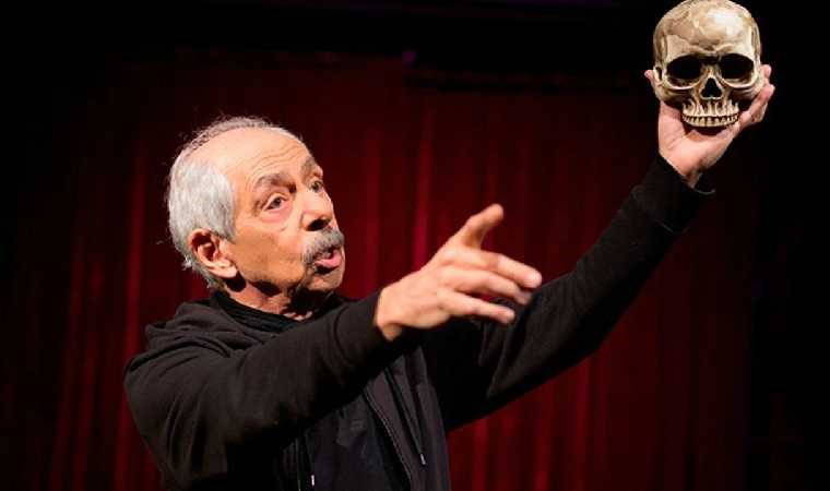 Tek hecesiz elveda: Tiyatro dünyasının usta ismi Genco Erkal’ı yitirdik