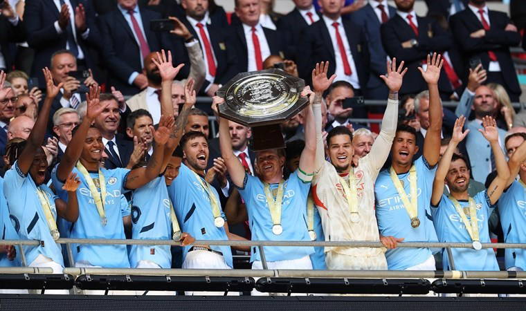 Penaltılarda United'ı mağlup etti