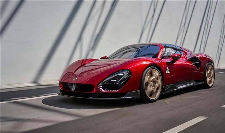 Alfa Romeo 33 Stradale'nin "kükreme sesini" videoyla duyurdu