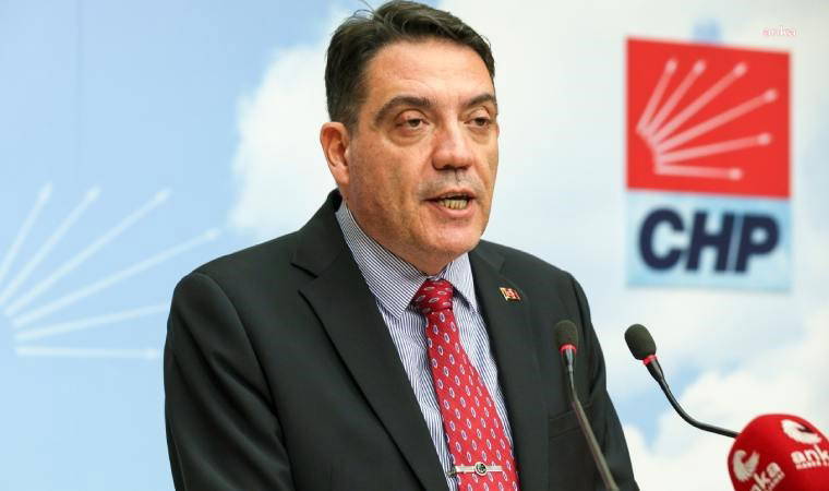 Yankı Bağcıoğlu: Bakanlarımızdan TSK’nin milli bayramlarda çelenk sunabilmesine imkân sağlayacak bir yönetmelik değişikliği bekliyoruz