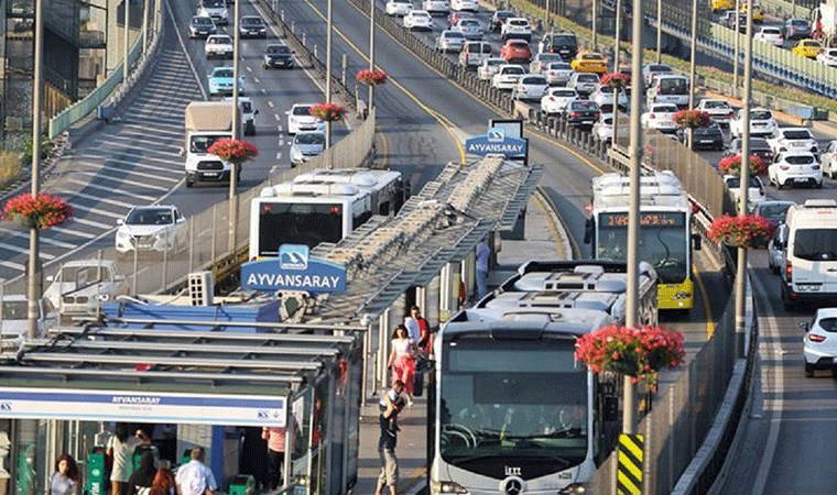 İstanbul'da 30 Ağustos günü toplu taşıma ücretsiz mi? 24 saat boyunca hizmet sağlayacak...
