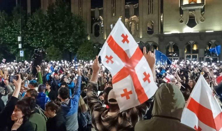 Rusya: "ABD, Gürcistan'da 'renkli devrim' düzenleyecek"