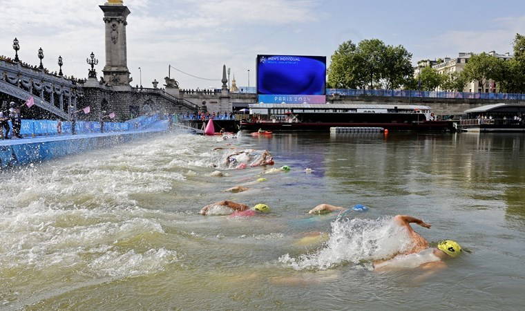 Triatlon antrenmanı kirlilik nedeniyle iptal edildi