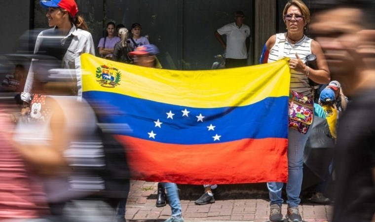 AB üyesi 7 ülkeden Venezuela'ya 'şeffaflık' çağrısı