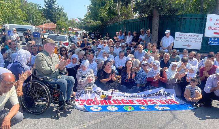 DEM Parti'den 'Gezi' ziyareti