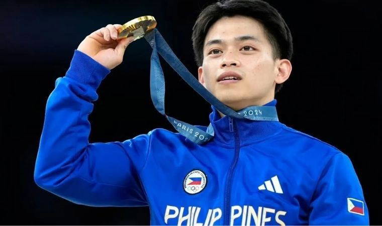 Festival ülkesinden iki madalyalı şampiyona büyük jest: Ev, nakit ve sonsuz makarna