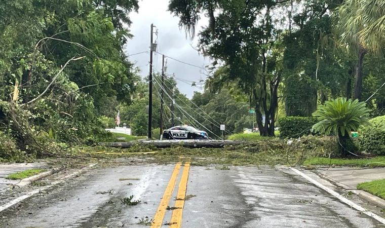1700 uçuş iptal edildi...
