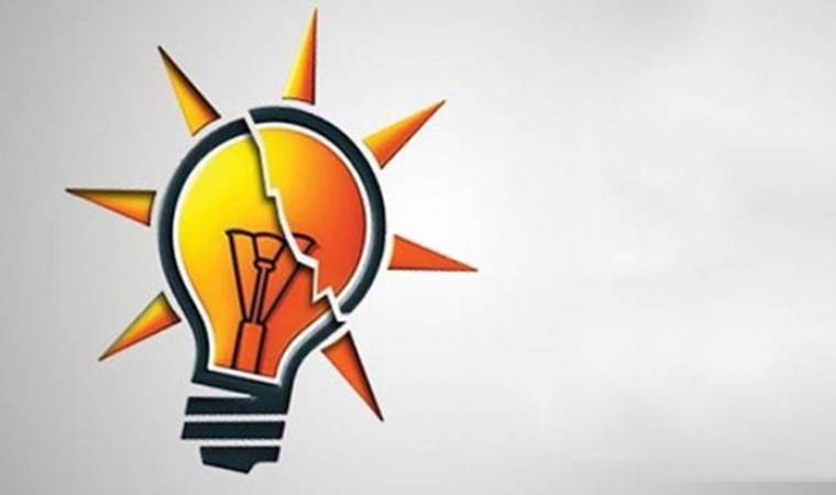 AKP Eğirdir ilçe başkanı ve yönetim kurulu üyeleri istifa etti