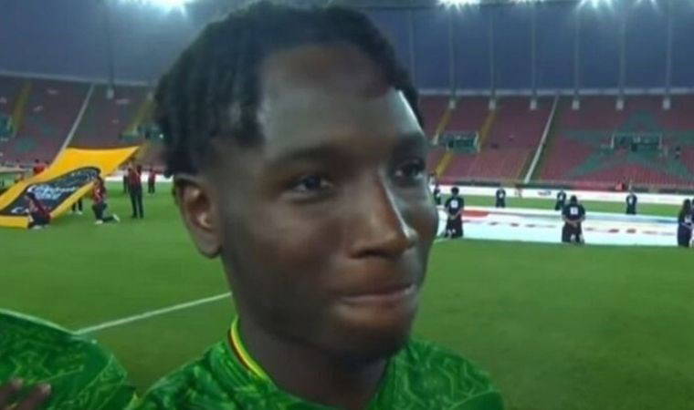 Gülmemeye çalışan futbolcu olarak bilinen Brahima Diarra kimdir? Brahima Diarra kaç yaşında, nereli?