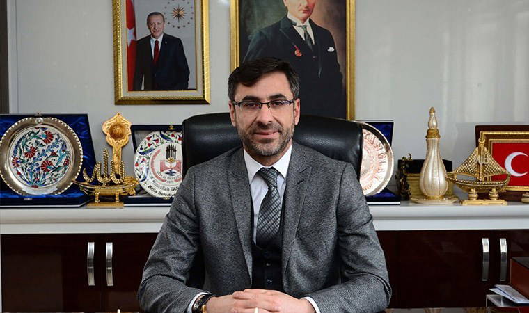 Bitlis Belediye Başkanı Tanğlay: Van Gölü'nün isminin Bitlis Denizi olması lazım