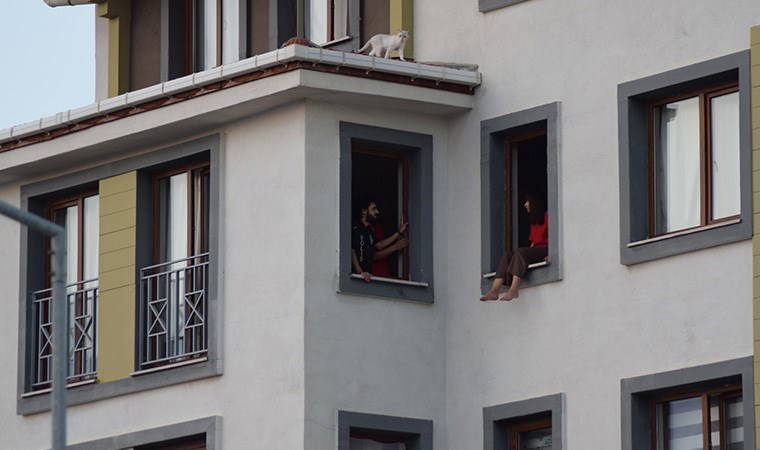 Karaman’da intihara kalkışan kadını polis ikna etti