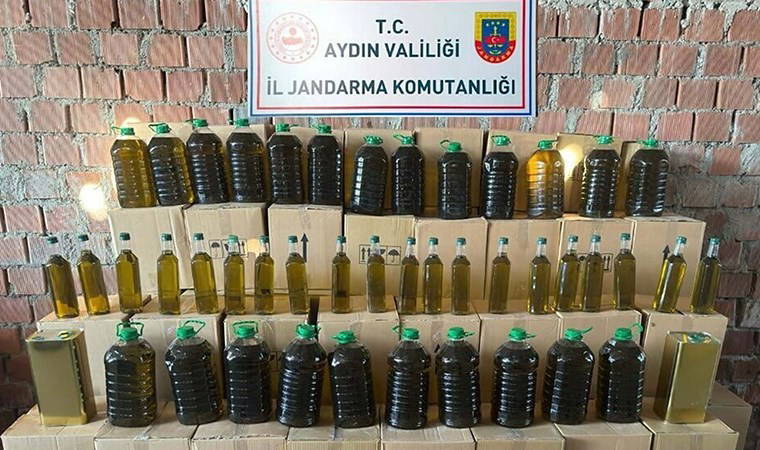 Kargo minibüsünde 3 bin 980 litre 'sahte zeytinyağı' ele geçirildi