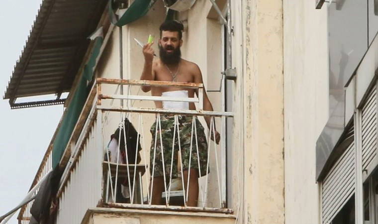 Bakanlık ve çevresindeki binalar boşaltıldı...