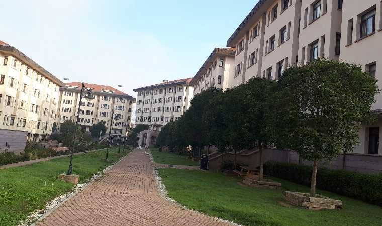 'Gençlere yere yok'