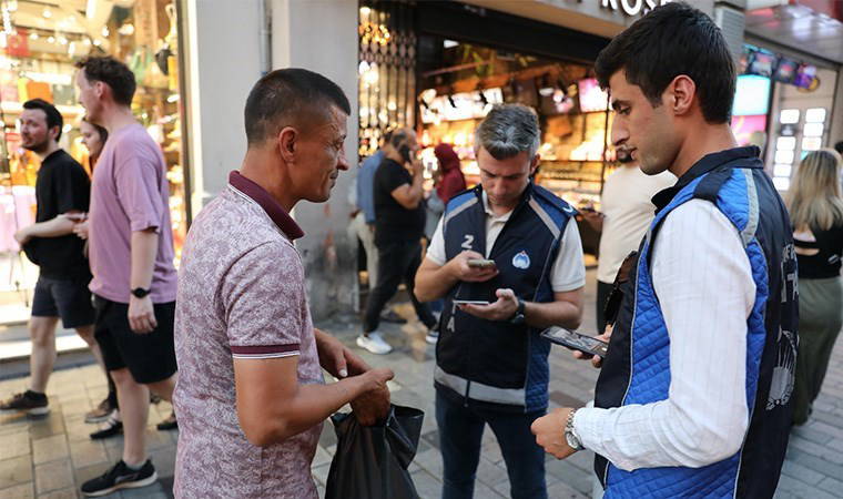 4 bin 555 adet sahte parfüme el kondu