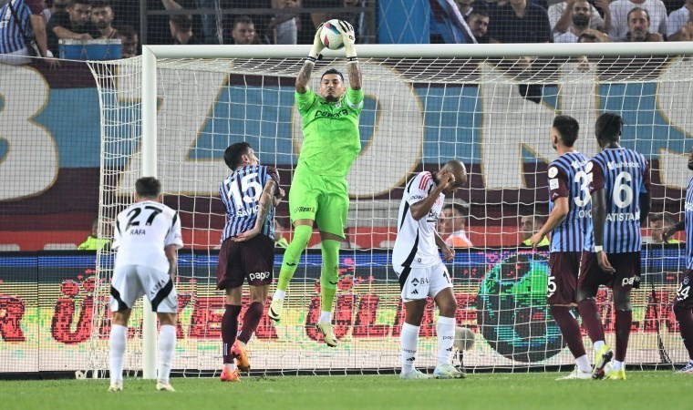 Uğurcan Çakır kalesinde yıldızlaştı: Dev maçta kazanan çıkmadı! Trabzonspor 1-1 Beşiktaş
