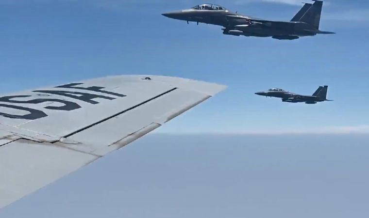 Bir uçak gemisi daha bölgede...