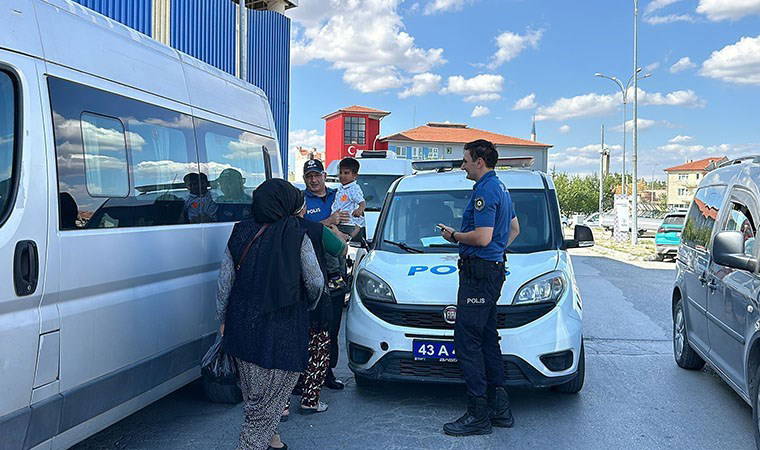 Pazarda kaybolan 6 yaşındaki Poyraz, tek başına bindiği halk otobüsünde bulundu