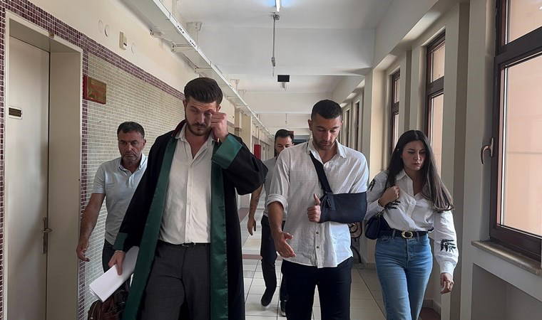 Trafikte futbolcuya saldırı davası