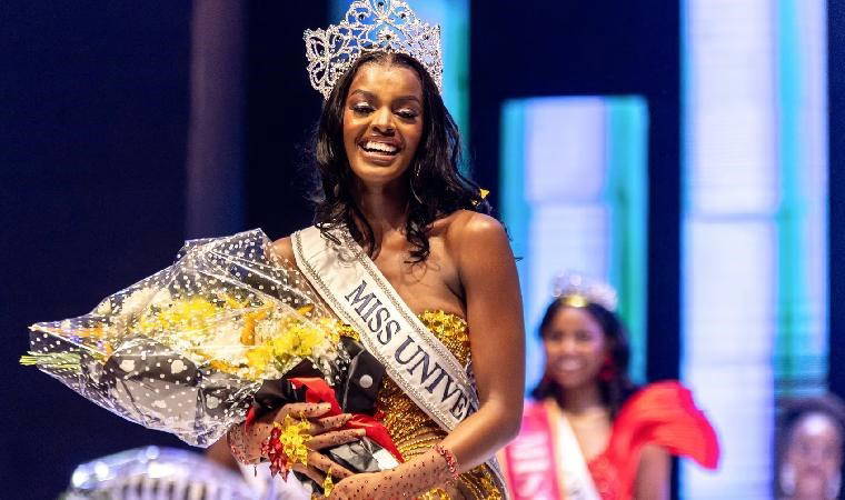 Tepkiler üzerine yarışmadan çekilmişti...