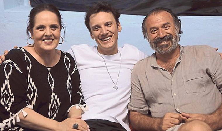 Edis'in anne ve babası 40 yıllık evliliklerini sonlandırdı