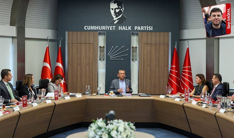 CHP’li Bulut, ‘Var bir çaresi’ kampanyasını tanıttı, seçim anketlerini paylaştı