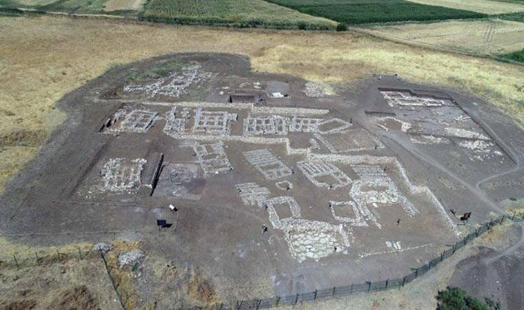 Çayönü Tepesi kazılarında 60 yıldır arkeolojik çalışmalar  yürütülüyor