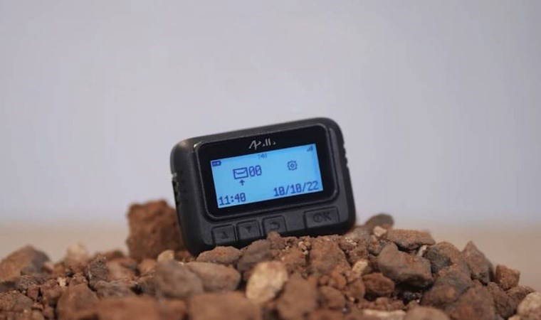 'Her çeşit iletişim cihazı yasaklandı...'