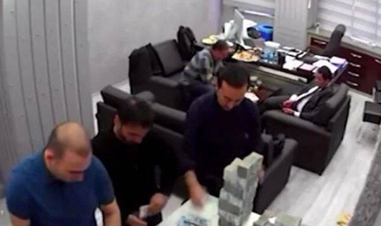 '100 yıllık partiye zarar verilmek isteniyor'