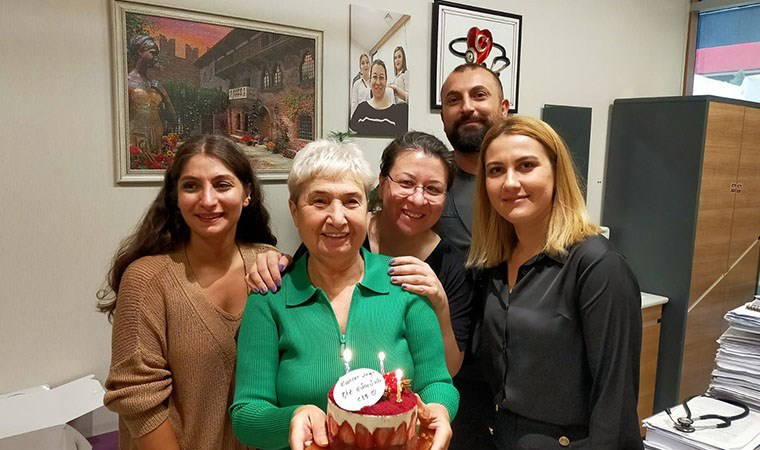 Tıbbi Onkolog Uzmanı Doç. Dr. Dilek Erdem: 'Erken tanı hayat kurtarır'
