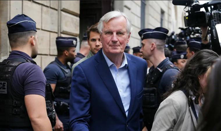 Fransa'nın yeni başbakanı Michel Barnier kimdir?
