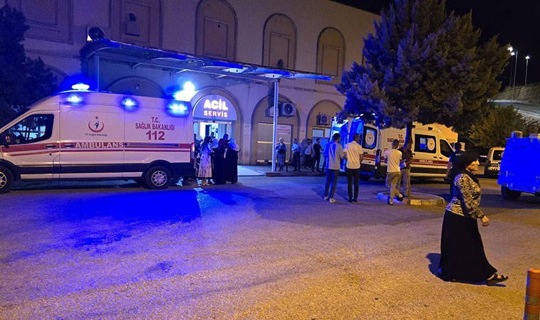 Mardin'de motosiklet yayaya çarptı: 2 yaralı