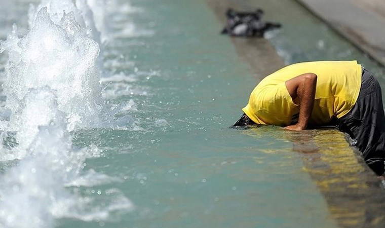 AB İklim İzleme Servisi: 2024 yazı kaydedilen en sıcak yaz oldu