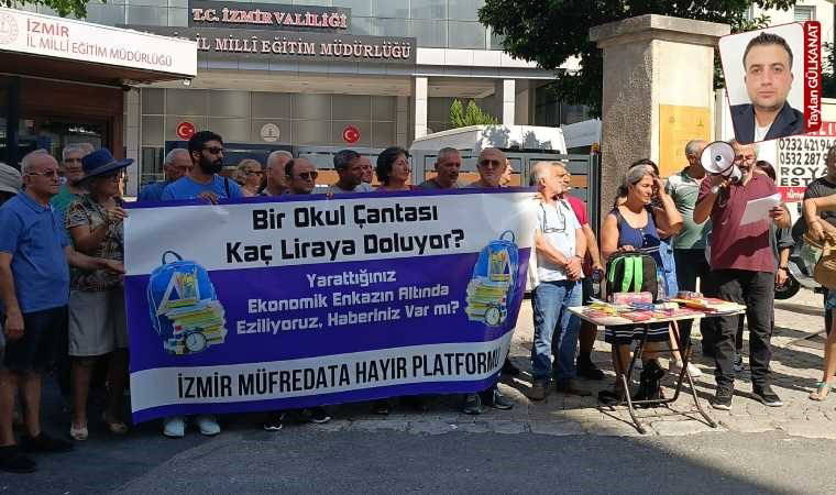 Eğitim Sen’den artan okul masraflarına dikkat çekmek için MEB önünde eylem