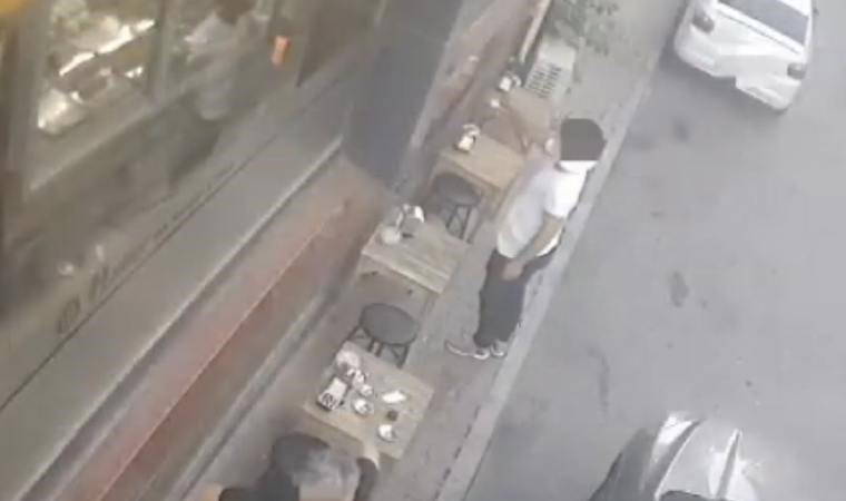 Müteahhitti alıkoyup, silahla tehdit ederek boş senet imzalattılar