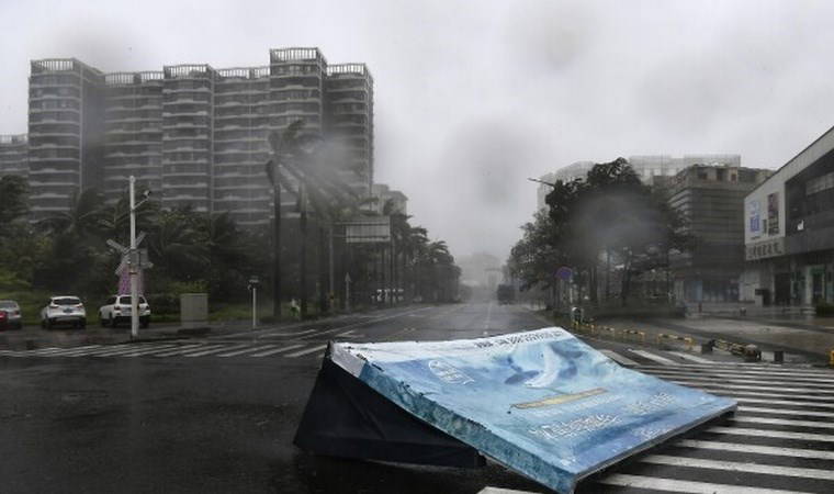 Vietnam'da Yagi Tayfunu: Hayatını kaybedenlerin sayısı yükseldi