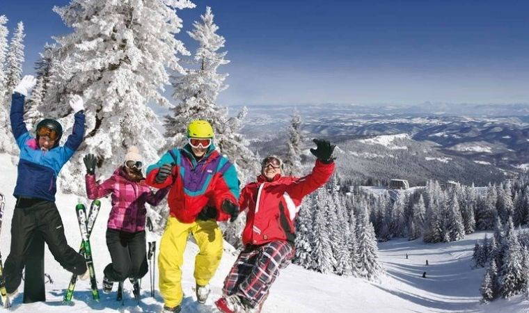 Vize gerektirmeyen destinasyonlarla kar keyfinin tadını çıkarın: Balkanlar'da kışın keyfini doyasıya yaşayacağınız 5 rota