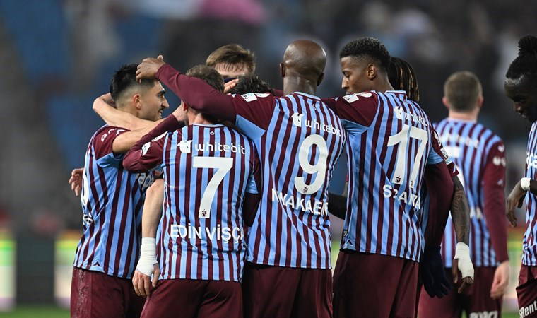 Spor yazarları Trabzonspor - Antalyaspor maçını kaleme aldı: 'Son yıllarda izlediğim en muhteşem Trabzonspor'