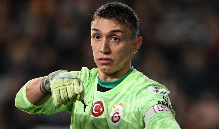 Fernando Muslera: 