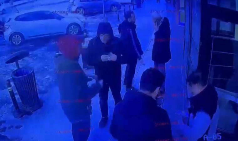 İstanbul Otogarı'nda sahte 98 bin 500 dolar yakalandı!